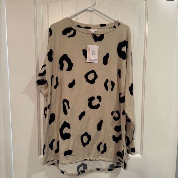 LuLaRoe Tops - LuLaRoe Beige and Black Patterned Blouse- Norah